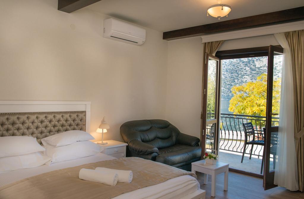 Apartments Marija Risan Room photo